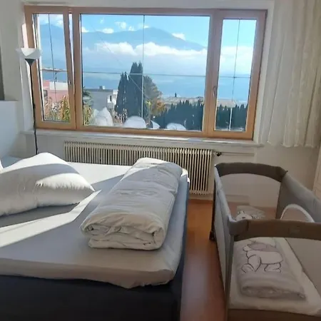 Sonnige Und Ruhige In - Stadtrand Апартаменты *