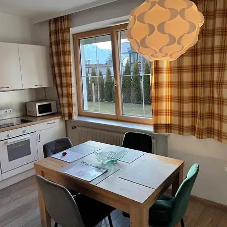 Sonnige Und Ruhige In - Stadtrand Apartment