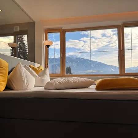 Sonnige Und Ruhige In - Stadtrand *