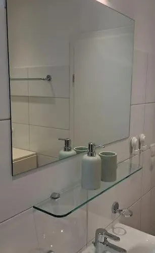 Sonnige Und Ruhige In - Stadtrand Appartement Innsbruck