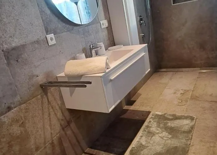 Sonnige Und Ruhige In - Stadtrand Διαμέρισμα *