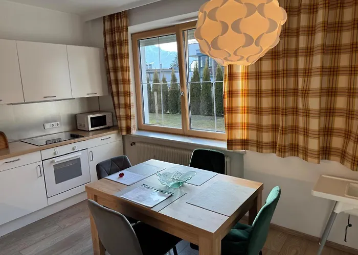 Sonnige Und Ruhige In - Stadtrand Appartement